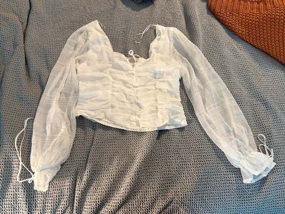 Mia A Tops - Mia A White Ruched Long Sleeve Crop Top Blouse Size L